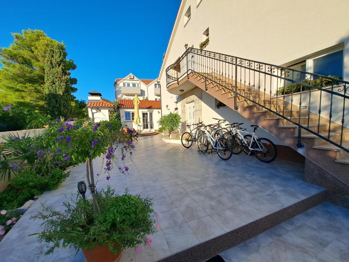 Apartment Oaza Mira Tribunj  Exterior photo
