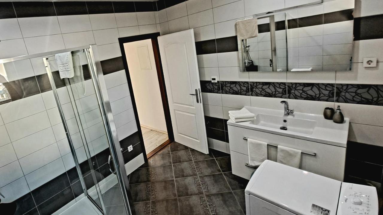 Apartment Oaza Mira Tribunj  Exterior photo